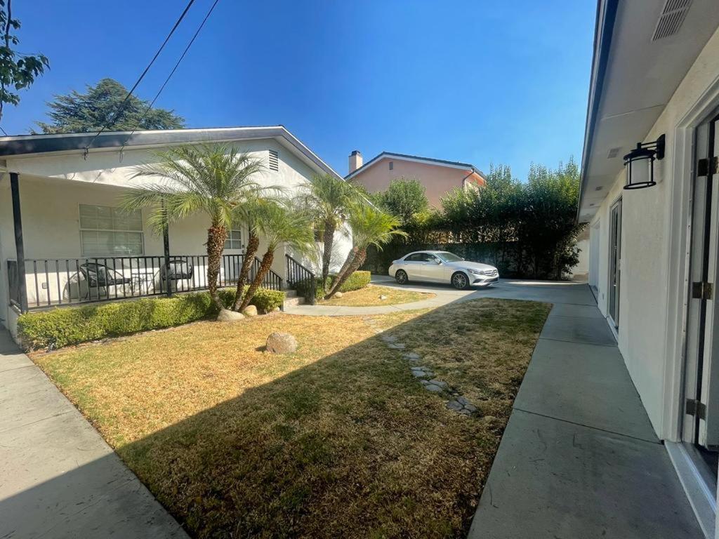 Charming Bright Traditional Home In Sherman Oaks Los Angeles Eksteriør billede