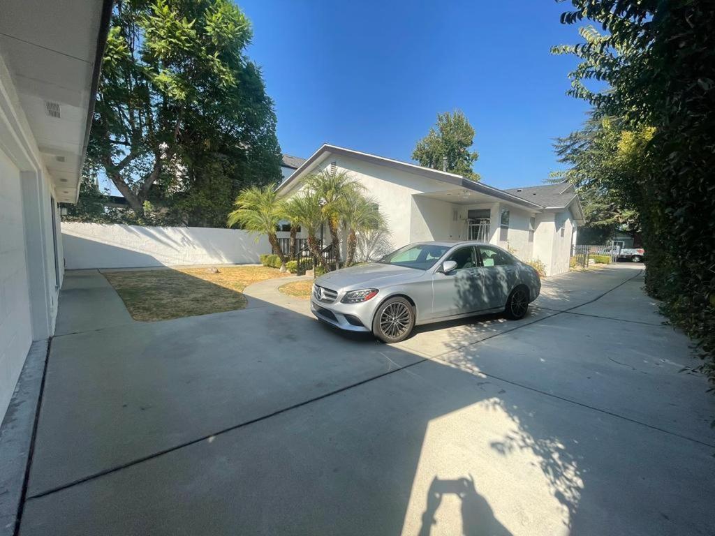 Charming Bright Traditional Home In Sherman Oaks Los Angeles Eksteriør billede